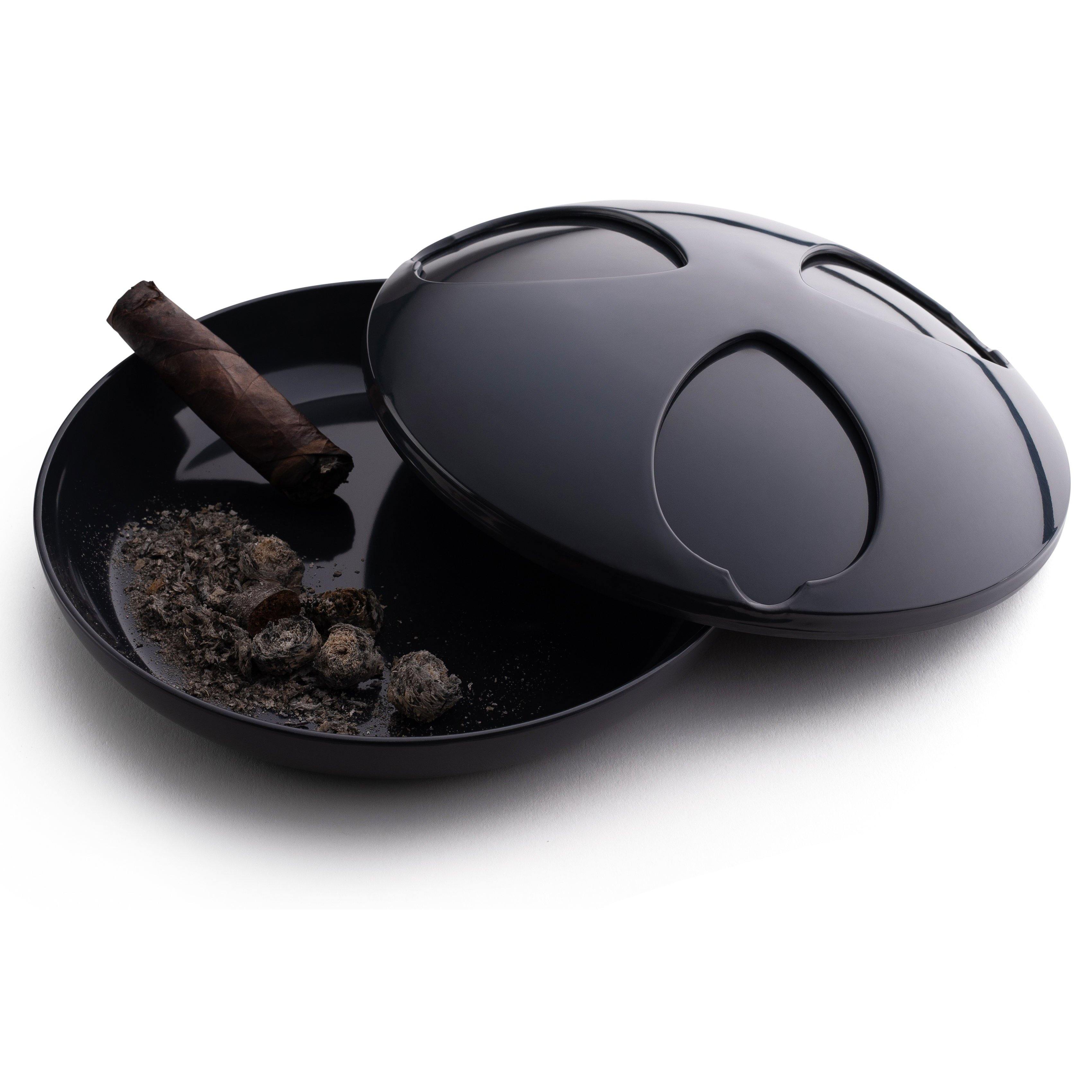 Wind ashtray CASUAL with windproof lid plastic black Ø 115 mm H 50 mm